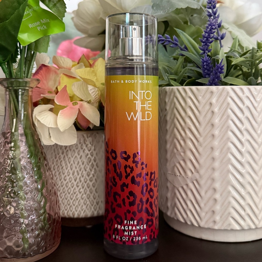 🆕🐯 BATH & BODY WORKS “INTO THE WILD” FFM. BRAND NEW FULL SIZE.
